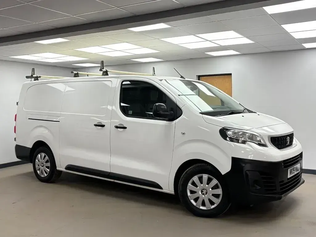 Used Peugeot Expert 2019 White Van