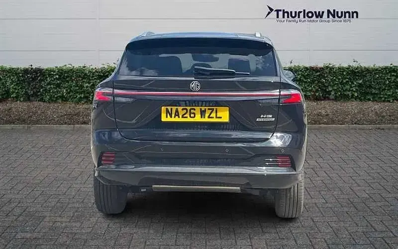 New MG HS SE 224 HP (164 kW) 2026 Black SUV