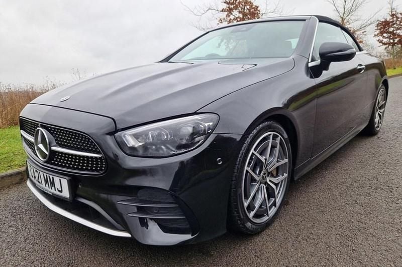 Used Mercedes E300 AMG Line Premium 241 HP (177 kW) 2021 Black Cabriolet