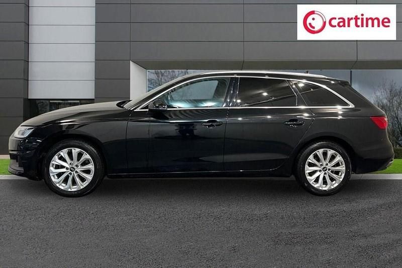 Used Audi A4 Comfort 163 HP (119 kW) 2023 Black Estate