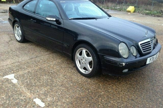 Used 2001 Mercedes CLK230 Avantgarde Coupe | £1,300 - Image 1/4