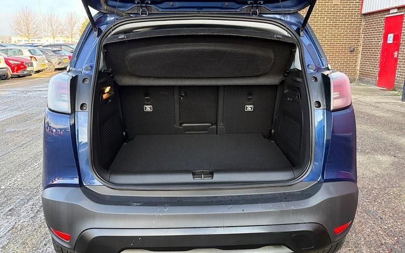 Used Vauxhall Crossland Ultimate 110 HP (80 kW) 2024 SUV