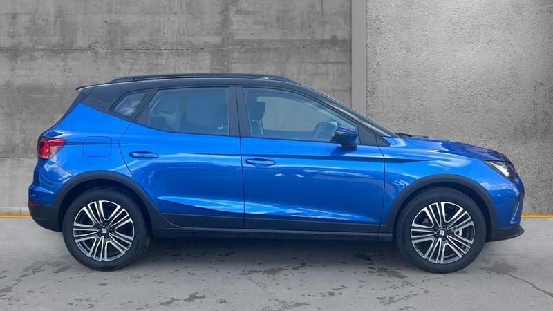 Begagnad Seat Arona SE Technology 95 HK (69 kW) 2026 Vit SUV