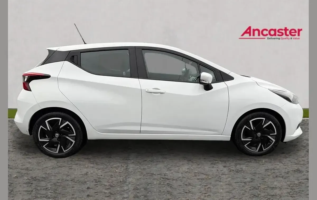 Second-hand Nissan Micra Acenta 91 CP (66 kW) 2022 Alb Hatchback