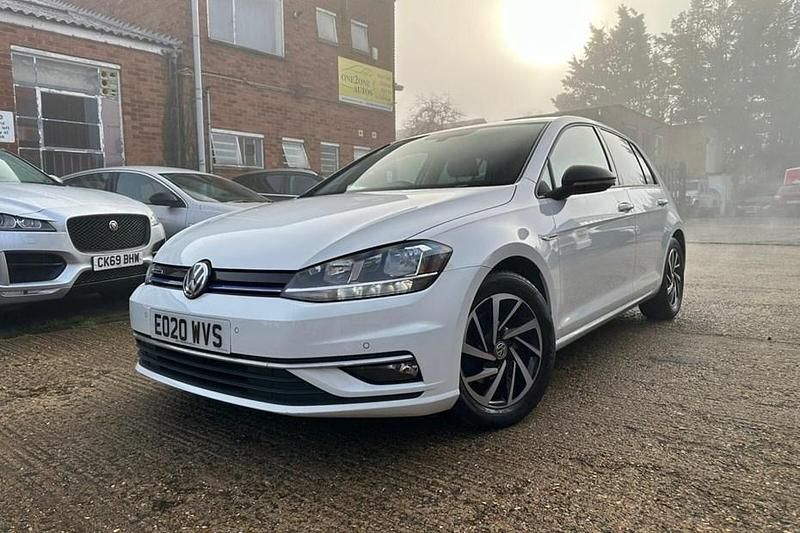 White Used 2020 VW Golf VII Match Hatchback | £10,625 (Fair price) - Image 1/1