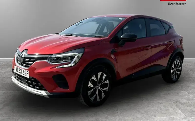 Used Renault Captur Evolution 91 HP (66 kW) 2023 Red SUV