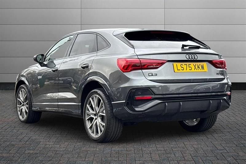 New Audi Q3 Black Edition 150 HP (110 kW) 2025 Grey SUV