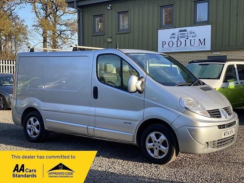 Silver Used 2014 Renault Trafic Van | £4,990 (Good price) - Image 1/3