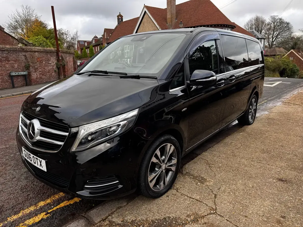 Used Mercedes V250 AMG line 2017 Black MPV