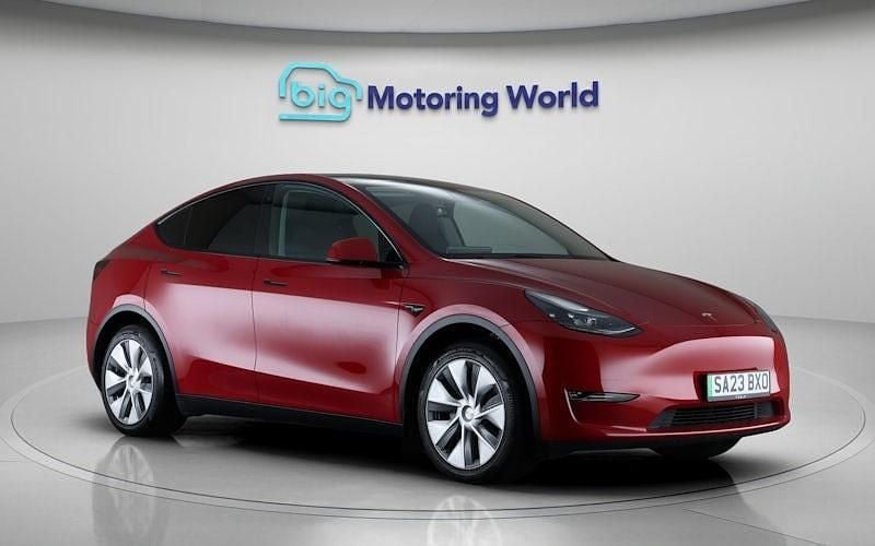 Used 2023 Tesla Model Y Long Range AWD SUV | £23,900 (Fair price) - Image 1/4