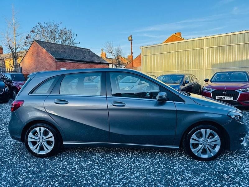 Used Mercedes B200 Premium 2016 Grey MPV