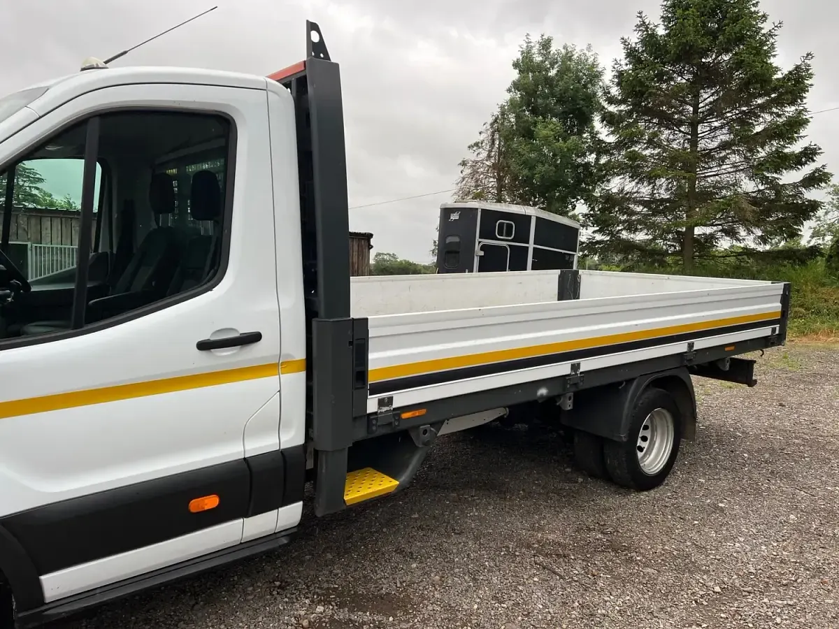 Used Ford Transit 130 HP (95 kW) 2022 White