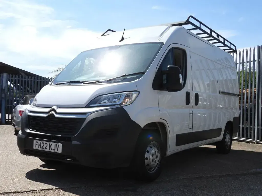 Used Citroën Relay 140 HP (102 kW) 2022 White Van