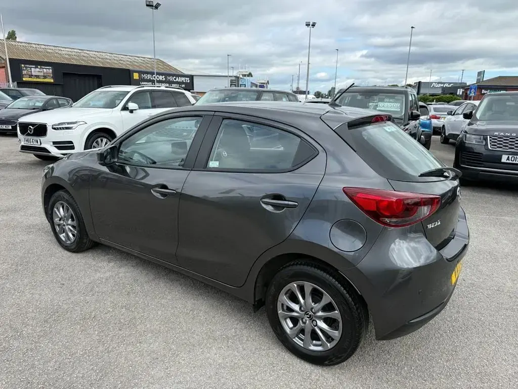 Used Mazda 2 90 HP (66 kW) 2021 Grey Hatchback