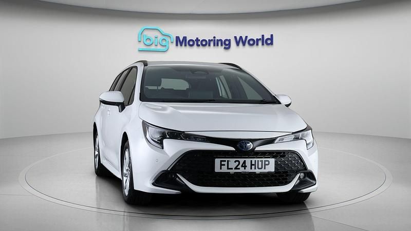 Usado Toyota Corolla 138 HP (101 kW) 2024 Carrinha