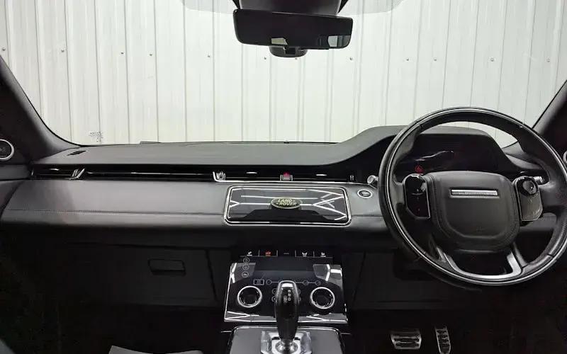 Used Land Rover Range Rover evoque R-Dynamic 182 HP (133 kW) 2020 Black SUV
