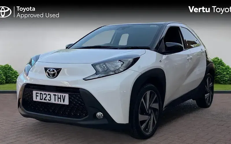 Used Toyota Aygo X 72 HP (52 kW) 2025 SUV