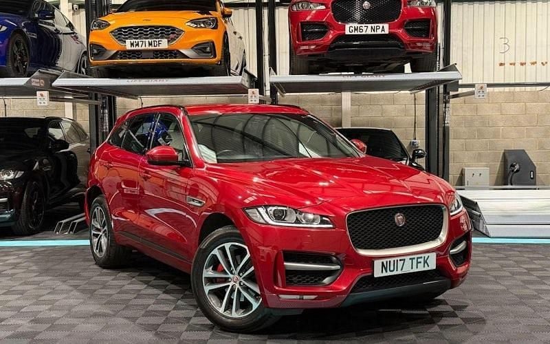 Used 2020 Jaguar F-Pace R-Sport SUV | £13,989 (Super price) - Image 1/3