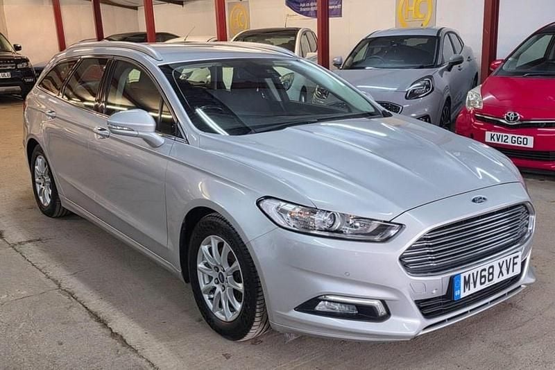 Used Ford Mondeo Zetec 150 HP (110 kW) 2018 Silver Estate
