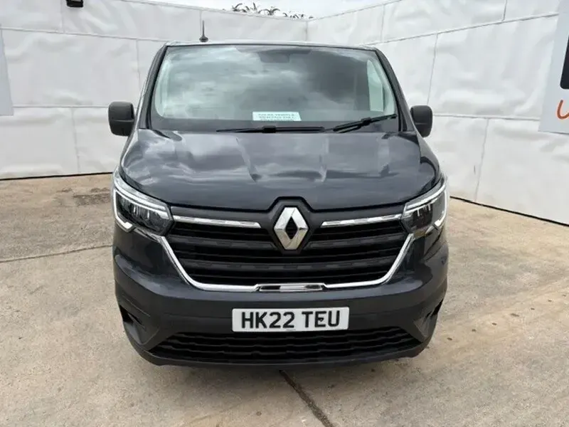 Used Renault Trafic Business 130 HP (95 kW) 2022 Grey