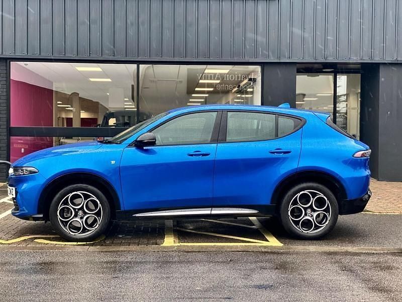 Used Alfa Romeo Tonale Ti 160 HP (117 kW) 2022 Blue SUV