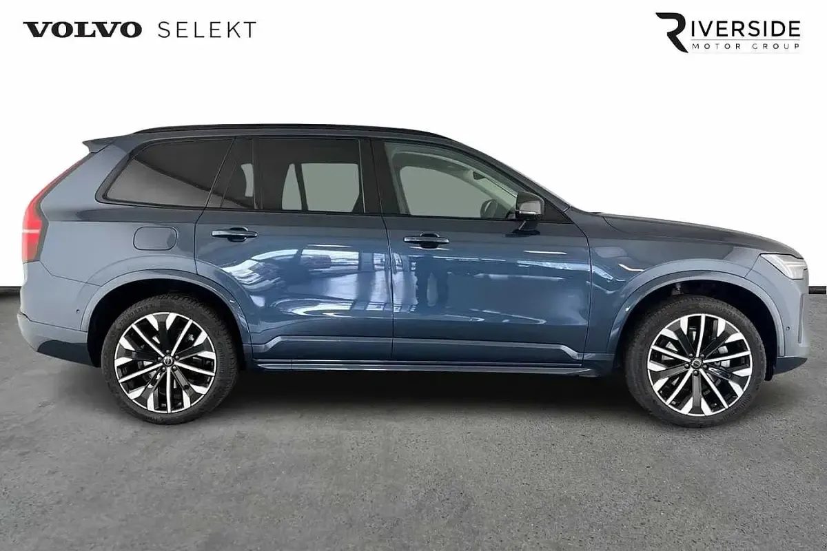 Used Volvo XC90 Plus 455 HP (334 kW) 2025 Denim blue SUV
