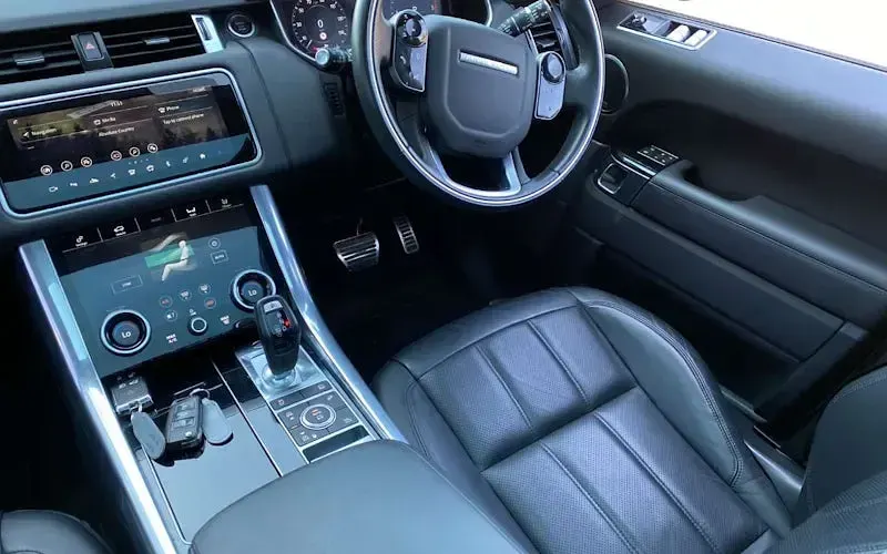 Used Land Rover Range Rover Sport HSE Dynamic 300 HP (220 kW) 2021 Black SUV