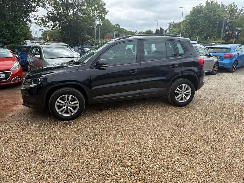 Used VW Tiguan S 140 HP (102 kW) 2012 Black SUV
