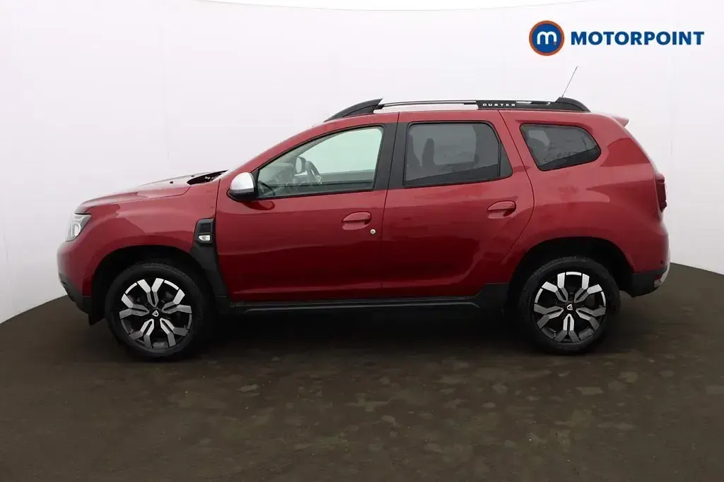 Used Dacia Duster Prestige 100 HP (73 kW) 2022 Red SUV