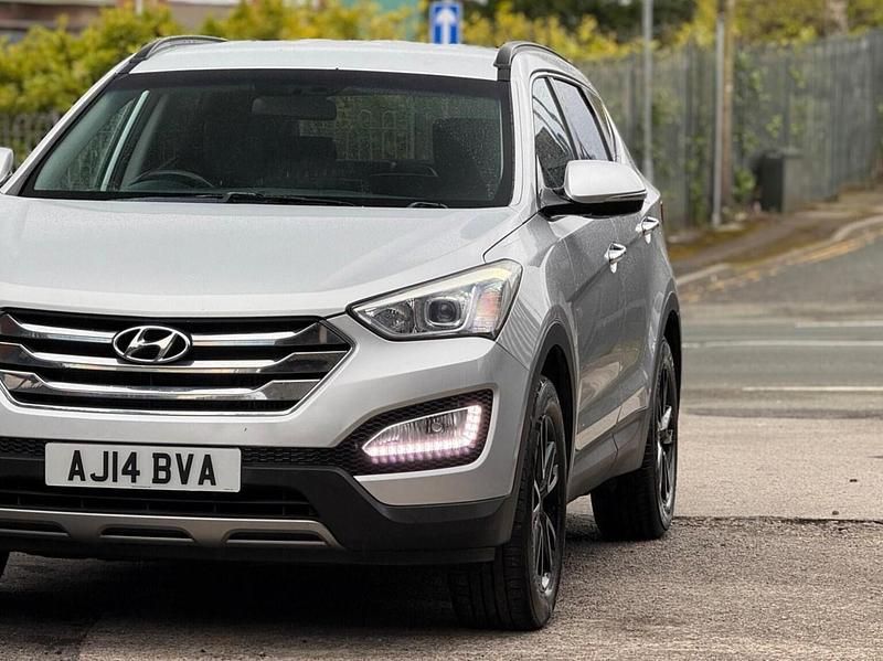 Used Hyundai Santa Fe Premium 197 HP (144 kW) 2014 Silver SUV