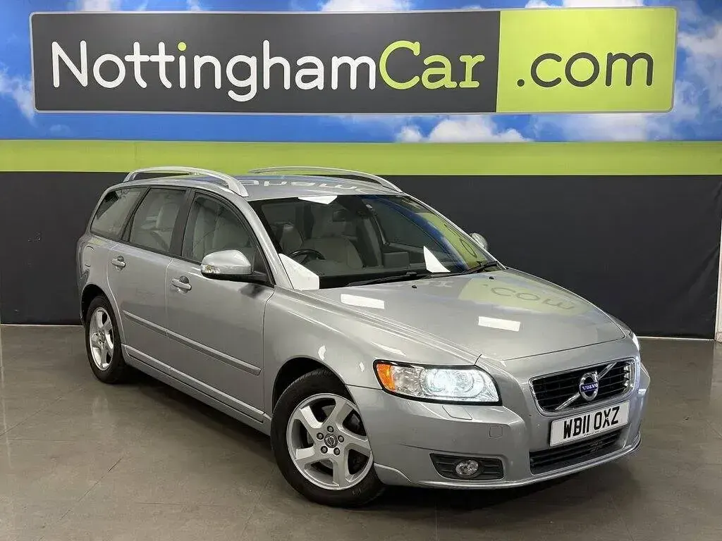 Used Volvo V50 SE Lux 150 HP (110 kW) 2011 Silver Estate