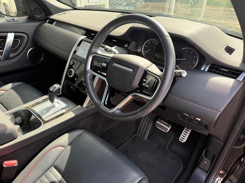 Used Land Rover Discovery 5 SE Dynamic 2022 Black SUV