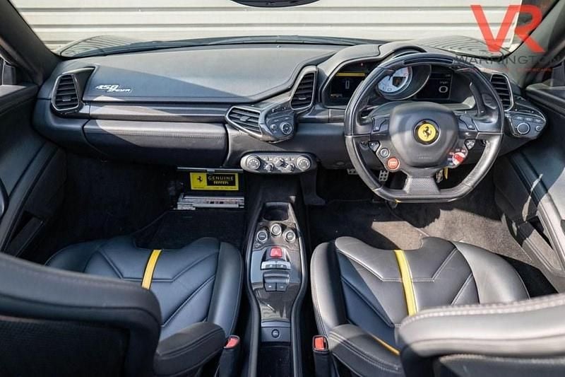 Used Ferrari 458 570 HP (419 kW) 2013 Black Cabriolet