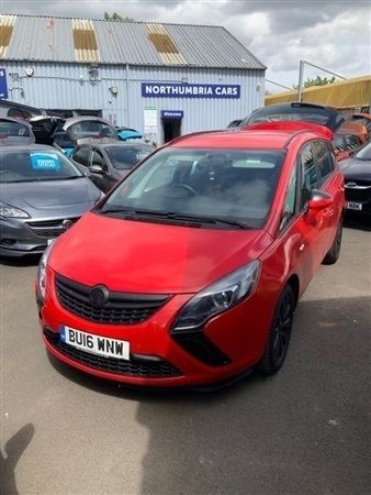 Red Used 2016 Vauxhall Zafira Design Edition MPV | £6,290 (Fair price) - Image 1/1