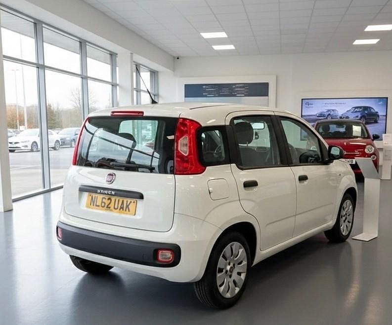 Used Fiat Panda Pop 69 HP (50 kW) 2012 White Hatchback