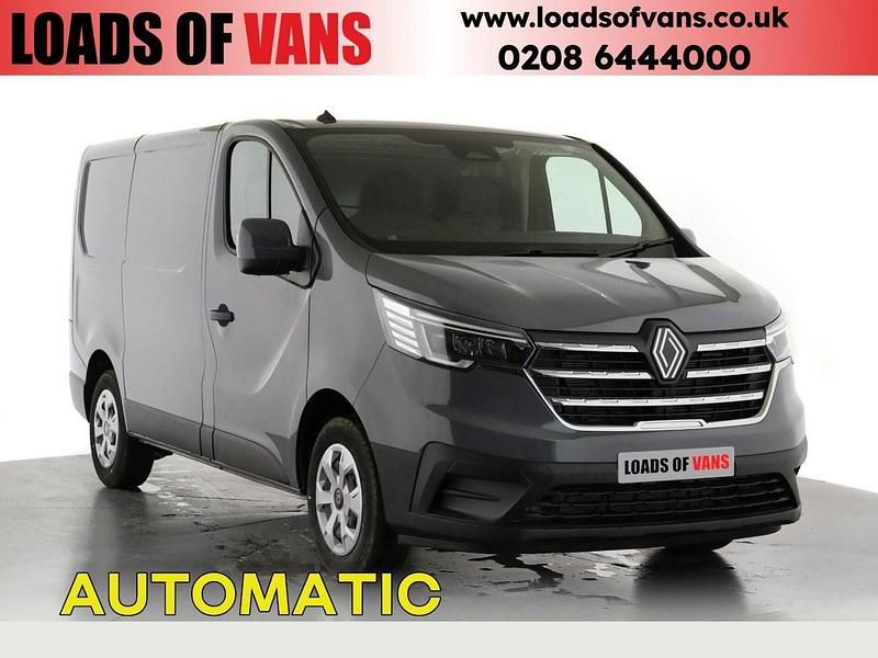 Grey New 2025 Renault Trafic Van | £23,990 (Good price) - Image 1/4