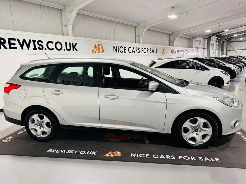Used Ford Focus 2013 Silver Estate