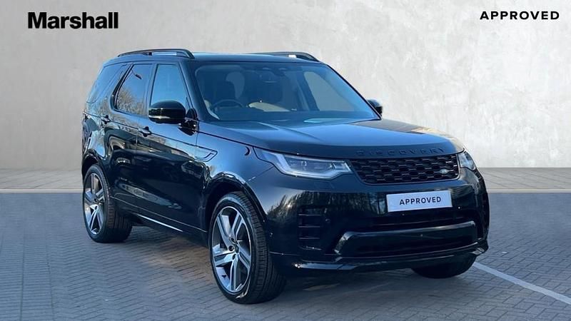 Metallic santorini black Used 2024 Land Rover Discovery 5 HSE Dynamic SUV | £60,480 (Expensive) - Image 1/4