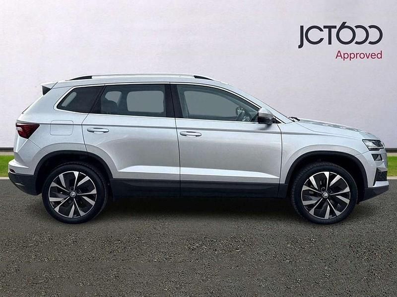 Usado Skoda Karoq SE L 150 HP (110 kW) 2023 Prateado SUV