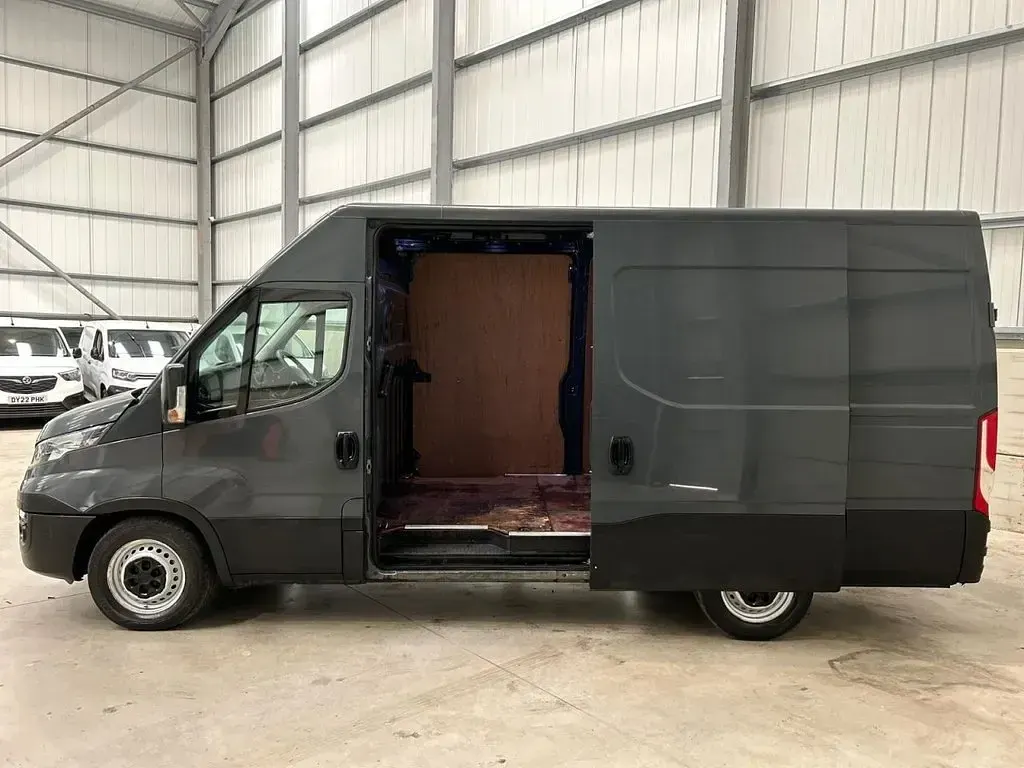 Used Iveco 35.12 2017 Grey Van
