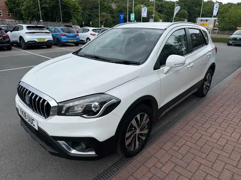 Used Suzuki SX4 S-Cross SZ-T 111 HP (81 kW) 2018 Frozen white SUV