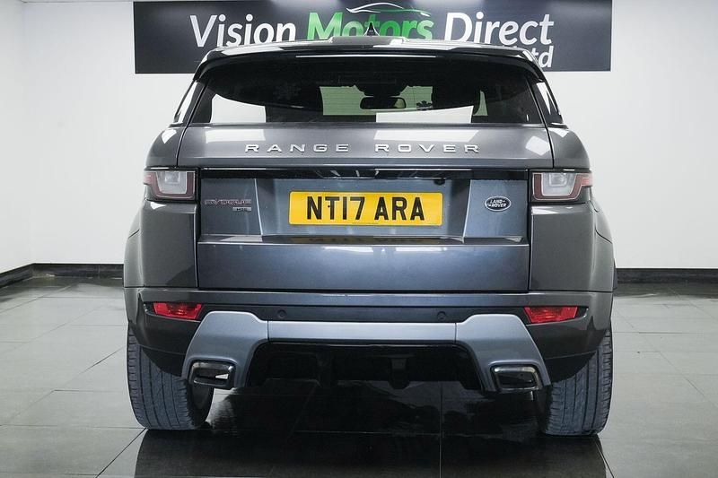 Used Land Rover Range Rover evoque HSE Dynamic 2017 Grey Estate