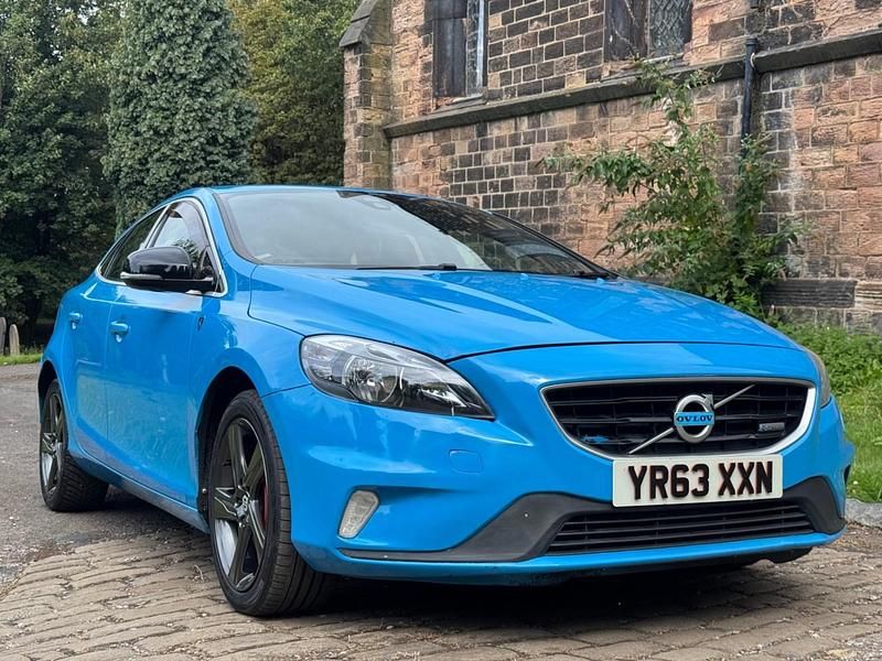 Used Volvo V40 R-Design 174 HP (127 kW) 2013 Blue Hatchback