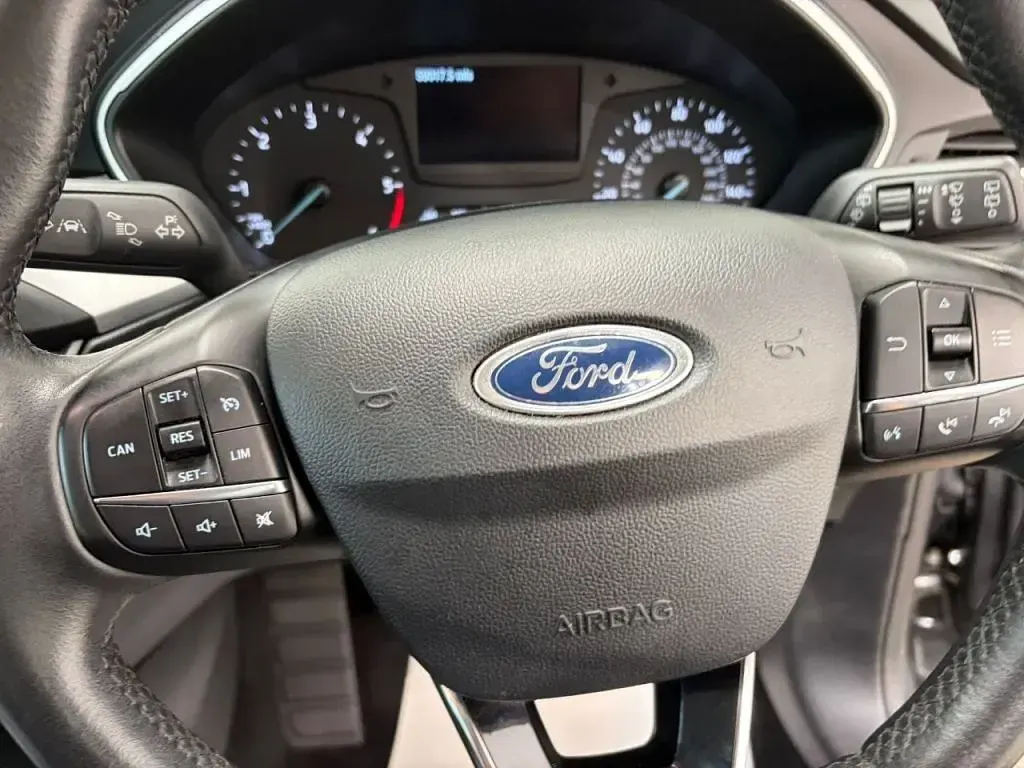 Used Ford Focus Zetec 2026 Grey Estate