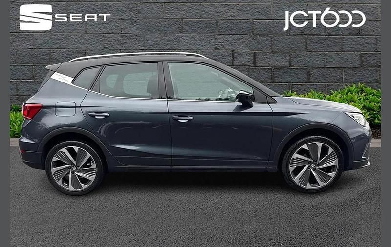 Used Seat Arona FR Sport 108 HP (79 kW) 2022 Grey SUV