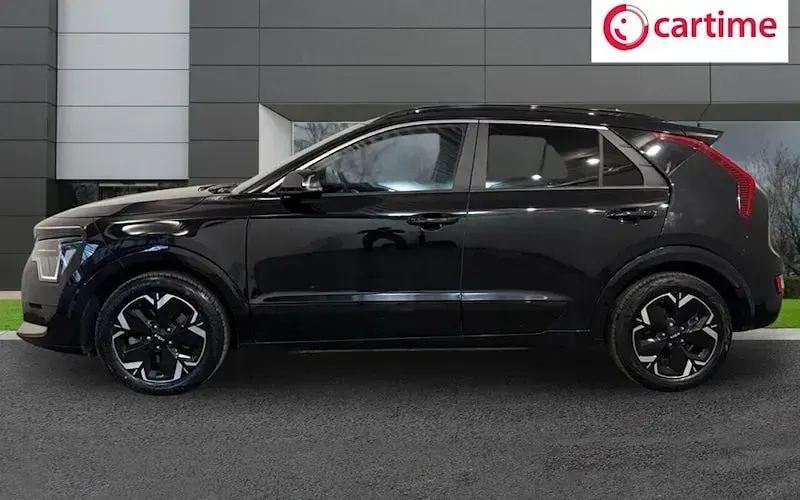 Used Kia Niro 150 kW (204 HP) 2023 Black SUV