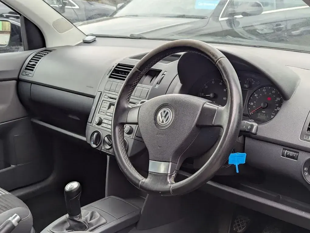 Usado VW Polo Match 2009 Preto Citadino