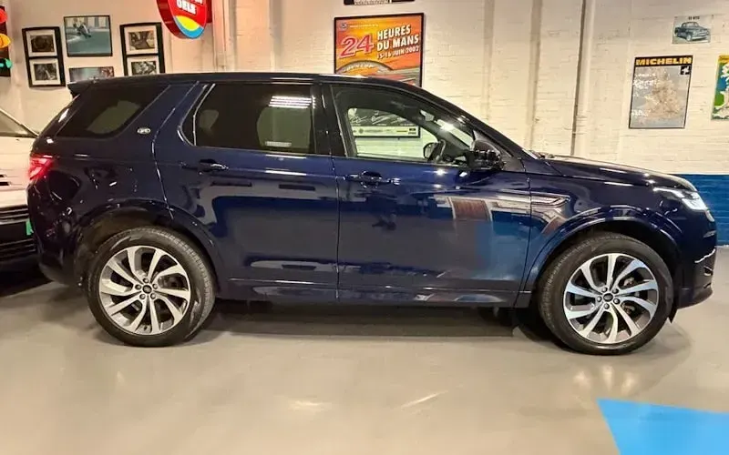 Used Land Rover Discovery 5 HSE Dynamic 309 HP (227 kW) 2023 SUV