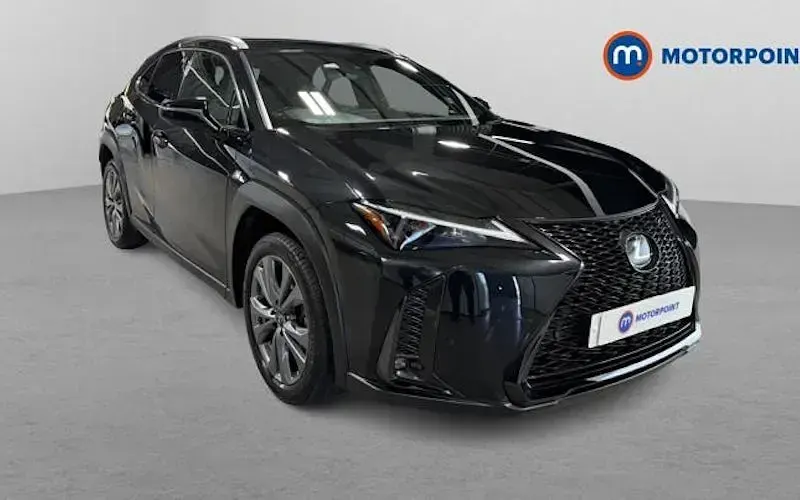 Begagnad Lexus UX 250h Sport Design Packet 184 HK (135 kW) 2024 SUV