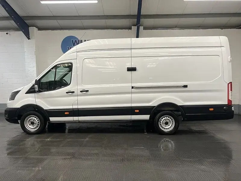 Used Ford Transit S 170 HP (125 kW) 2023 White Van